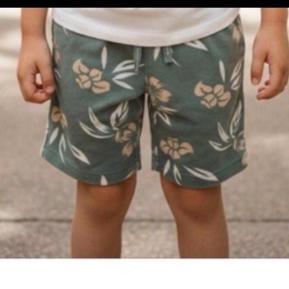 NWT- Janie and Jack Floral Print Green Shorts - Picture 2 of 5